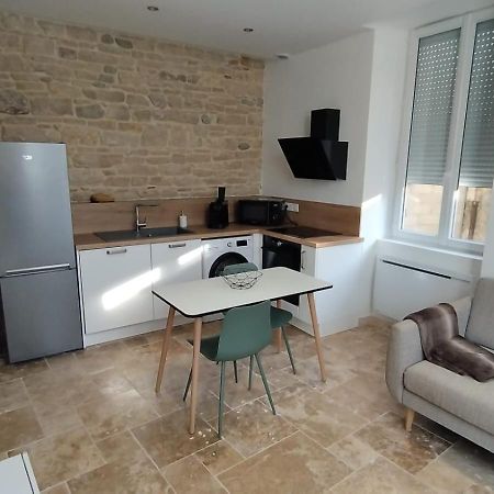Appartement Lumineux En Rdc Bourgoin-Jallieu Extérieur photo